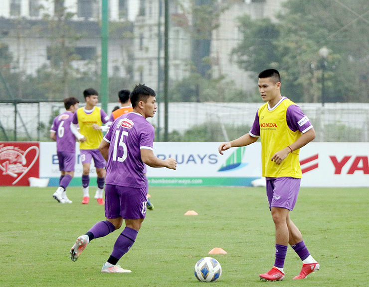 Striker Pham Tuan Hai shines to help Vietnam win U23 Vietnam - 1