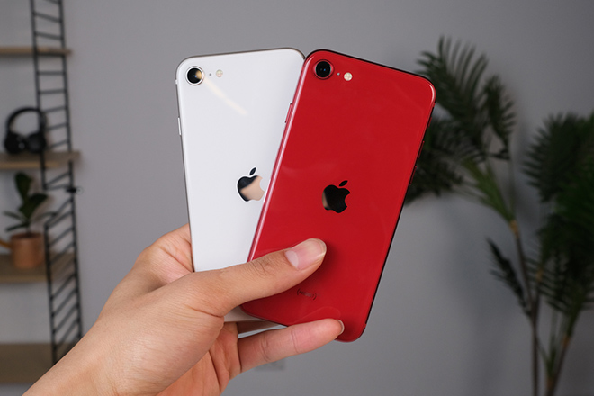 Apple's low-cost iPhone is more powerful than top Android phones - 1