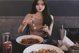 Media - 4 thực phẩm ăn rất ngon nhưng "âm thầm" gây hại dạ dày