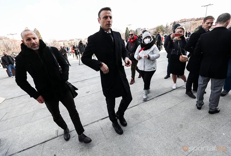 Cựu tiền đạo MU muốn lật đổ Chủ tịch đương nhiệm của bóng đá Bulgaria