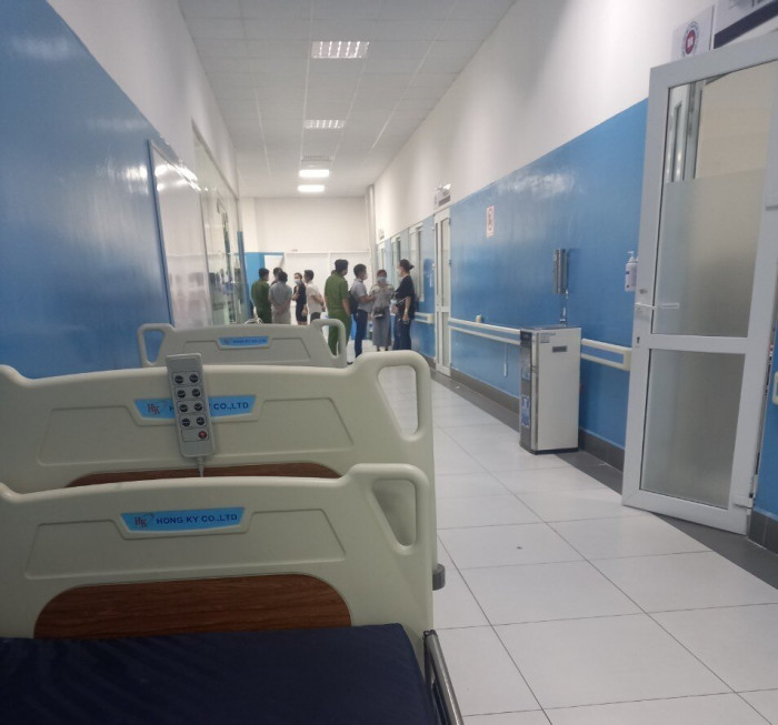 Công an quận Tân Bình làm việc tại bệnh viện