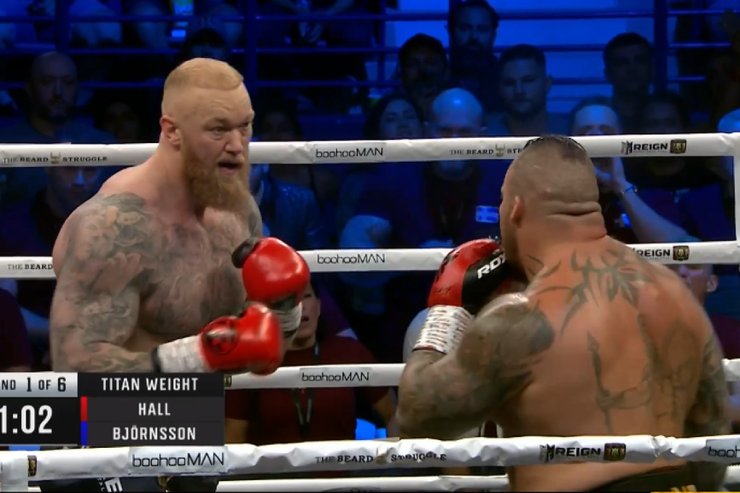 The heaviest boxing match on the planet: "God Thor"  knock down "Mountain"  - first