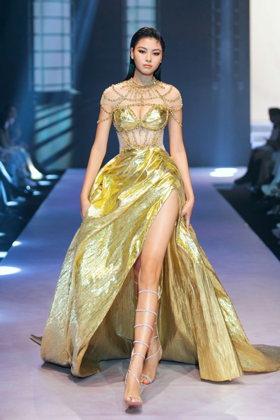 Supermodel Lan Khue is attractive at the show "The Glory"  by Nguyen Minh Tuan - 6