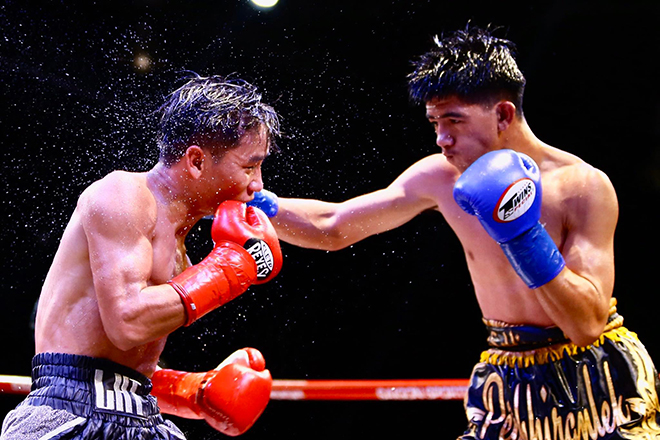 Hữu Toàn bất ngờ trước sự lỳ đòn của nhà vô địch người Thái Lan