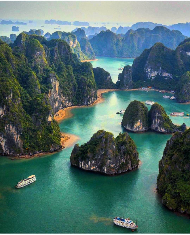 Interesting facts about Ha Long Bay, a must-visit destination once in a lifetime - 1