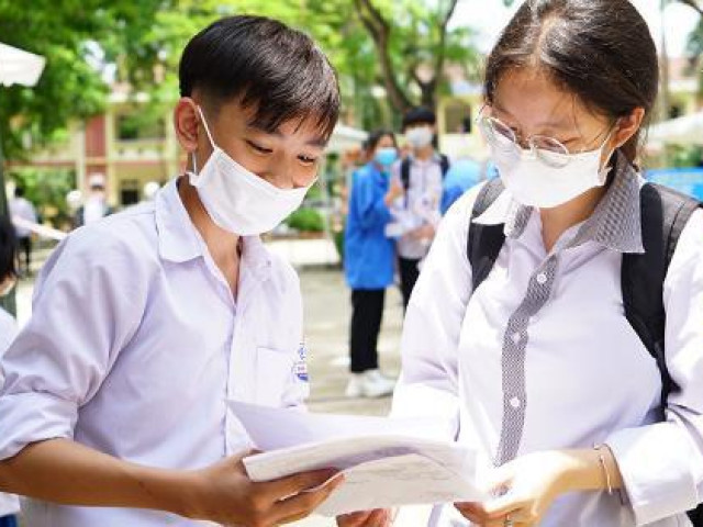 Giáo dục - du học - Điểm chuẩn 5 năm qua vào các trường THPT chuyên tại Hà Nội