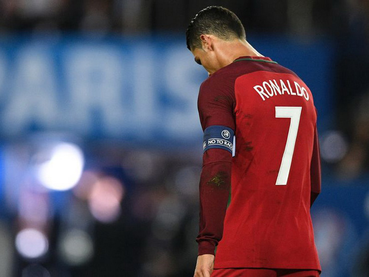Ronaldo đang nhận cực nhiều áp lực trước trận bán kết playoff tranh vé dự World Cup 2022