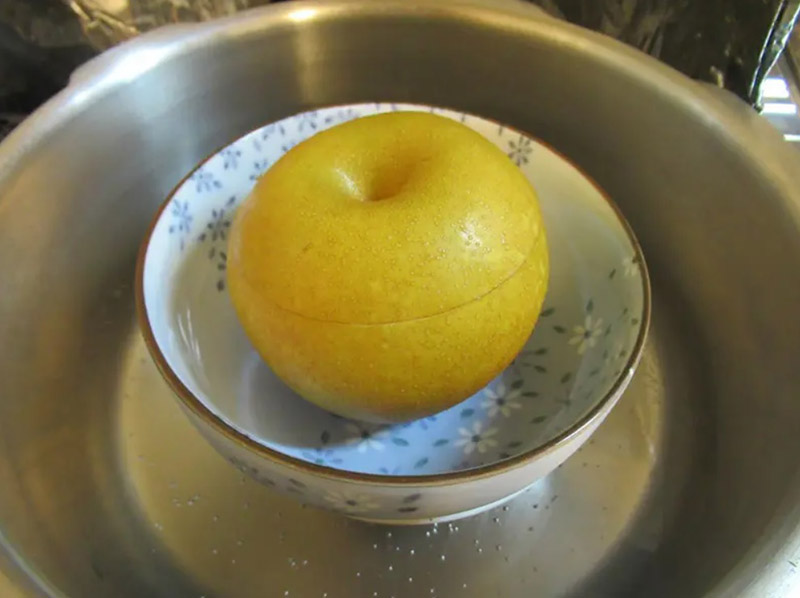 How to make steamed pears with honey, a panacea to treat coughs and effectively moisturize the throat - 5