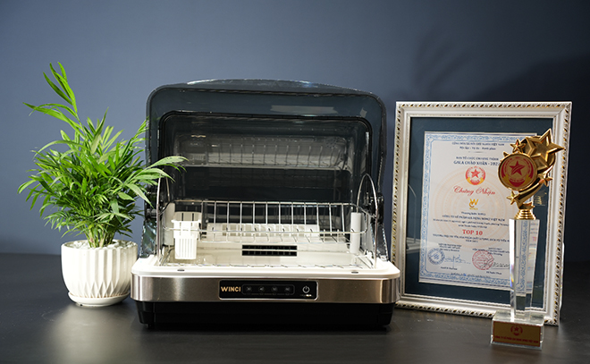 Máy khử trùng bát đĩa bằng tia UV Winci