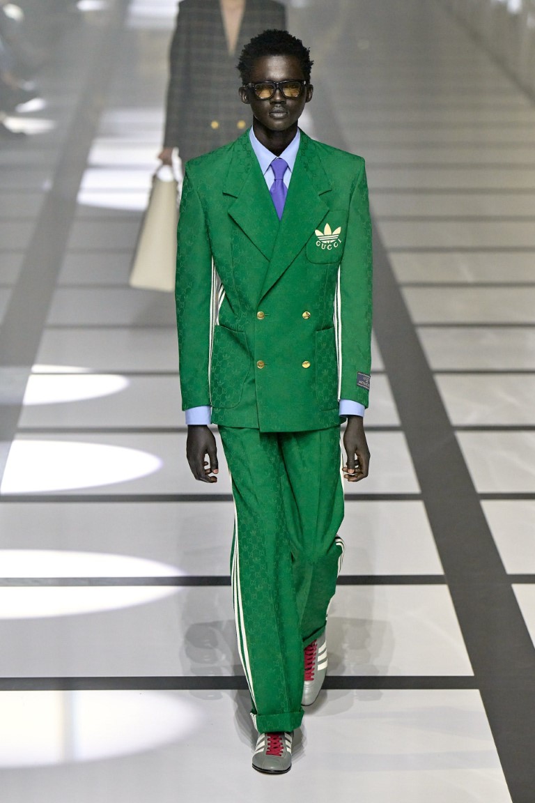 The most beautiful green designs on the runway Fall Winter 2022 - 4