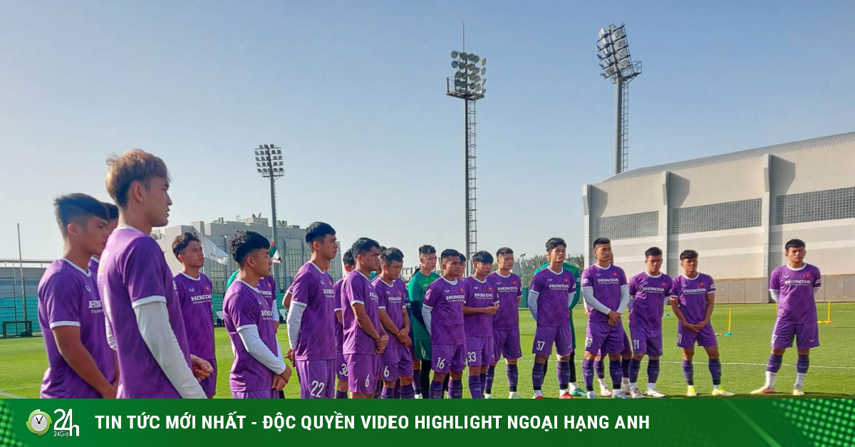 U23 Vietnam team welcomes a special character in the UAE