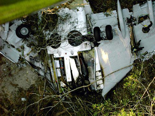 Một mảnh vỡ của máy bay Gol. Ảnh: Wikipedia Ngày 5/5/2007: Chuyến bay 507 của Kenya Airways