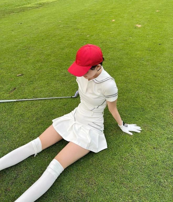 Hien Ho's unique golf fashion - 4