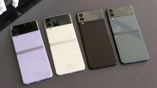 Galaxy Z Flip 3 is a folding screen smartphone "bestselling"  best in 2021 - 1