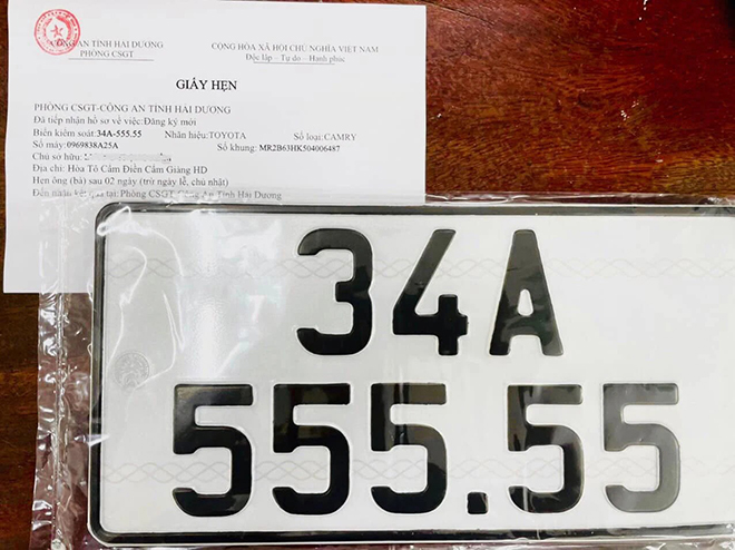 Toyota Camry clicked the 5th quarter license plate and was asked to buy it back for VND 3.5 billion - 1