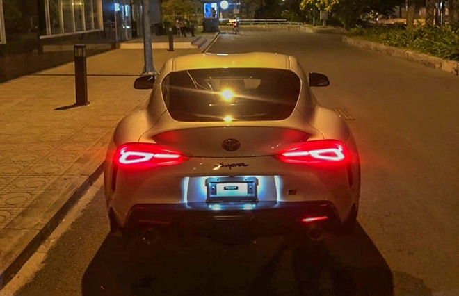 The new generation Toyota Supra sports car wears the plate of Ho Chi Minh City after a period of silence - 3