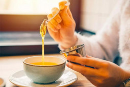 Sức khỏe đời sống - 7 thời điểm “vàng” để uống mật ong, giúp cơ thể nhận những tác dụng tuyệt vời
