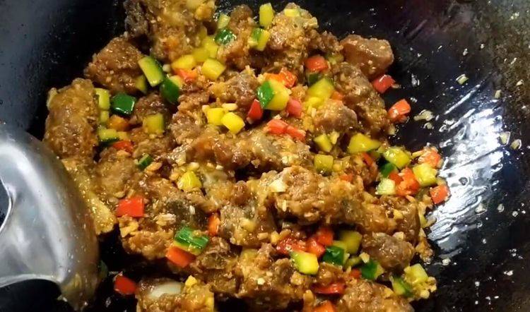 Tired of sweet and sour fried ribs, make this dish right away, delicious and delicious - 8