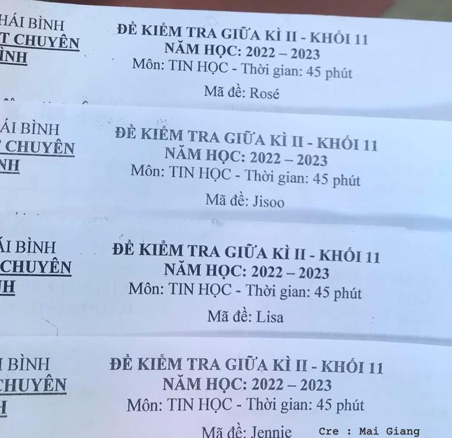 4 mã đề với 4 thành viên của BLACKPINK. Nguồn: Mai Giang (Trường Người Ta)