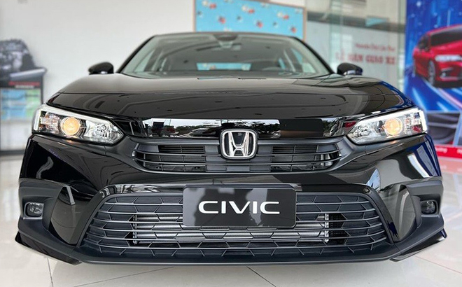 Honda Civic lowest version on dealer, selling price 730 million VND - 6