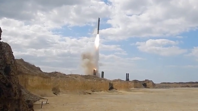 Nga phóng các tên lửa Bastion-P ở bán đảo Crimea.
