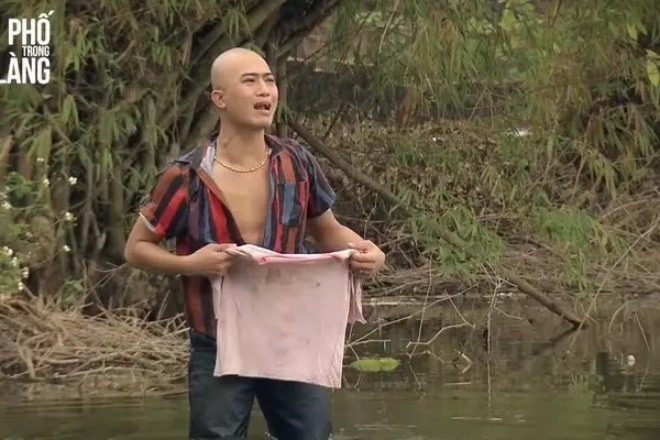 Thanh Hoa beauty panicked because of the underwater scene of the movie "The way to the flower land"  - 5
