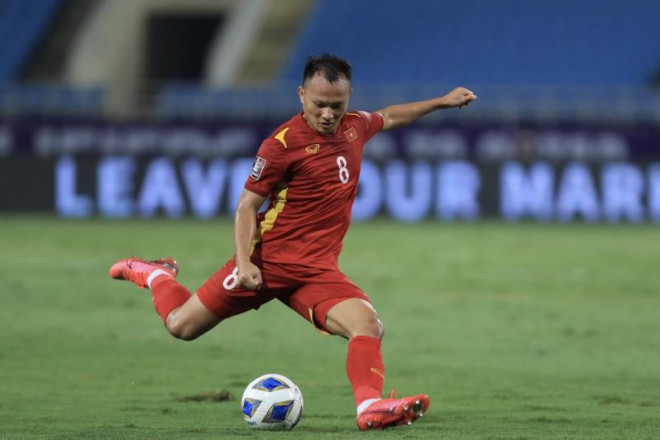 Trọng Hoàng bùng nổ trong màu áo đội tuyển Việt Nam