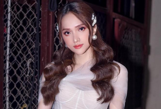 Hương Giang được biết đến nhiều hơn với vai trò doanh nhân khi tham gia và hoạt động kinh doanh của&nbsp;Diamond White, HG Star Group.