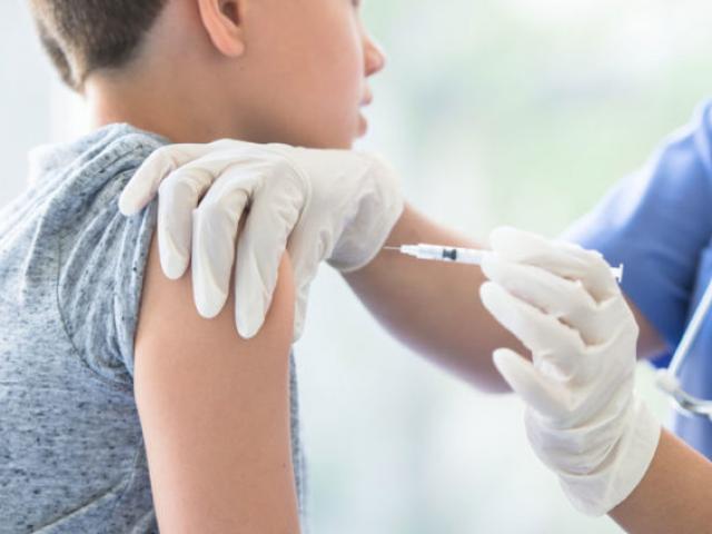 Sức khỏe đời sống - Khi nào nên tiêm vắc-xin cho trẻ đã nhiễm COVID-19?