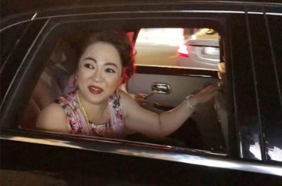 Bà Nguyễn Phương Hằng bị khởi tố, bắt tạm giam.