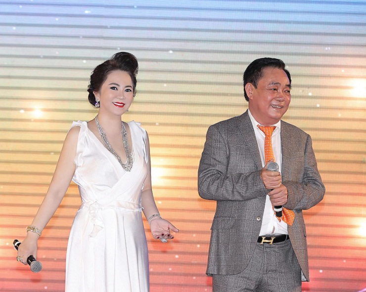 Bà Nguyễn Phương Hằng và ông Huỳnh Uy Dũng đang có hàng trăm BĐS thế chấp tại ngân hàng