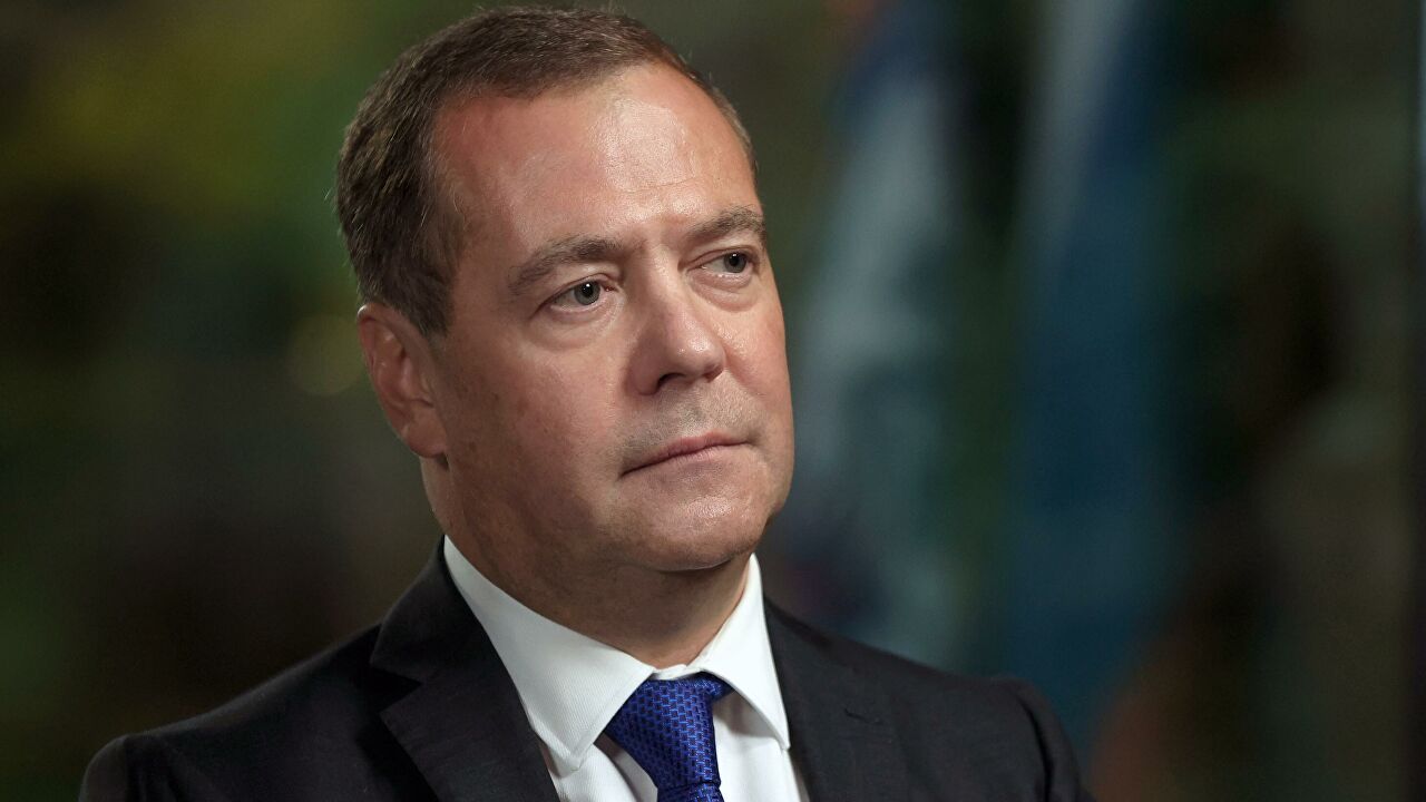 Phó Chủ tịch Hội đồng Liên bang Nga Dmitry Medvedev.