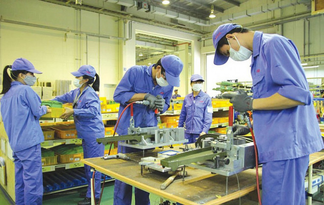 Người lao động làm thêm không quá 60 giờ/tháng và không quá 300 giờ/năm, trừ một số trường hợp