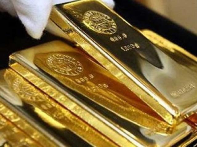 Kinh doanh - Giá vàng hôm nay 26/3: Biến động mạnh, Mỹ cấm giao dịch vàng với Nga