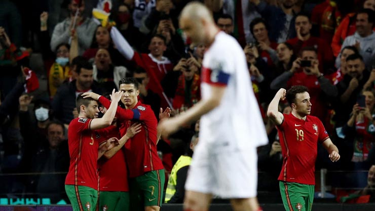 ĐT Bồ Đào Nha thắng ĐT Thổ Nhĩ Kỳ 3-1 dù Cristiano Ronaldo "tịt ngòi"