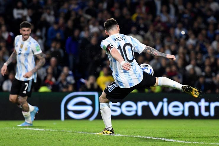 Messi ghi 1 bàn trong đại thắng của Argentina trước Venezuela sáng 26/3