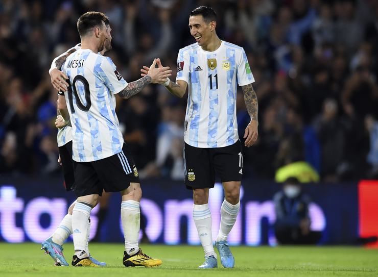 Messi tìm lại mình ở ĐT Argentina, "thêu hoa dệt gấm" cùng Di Maria