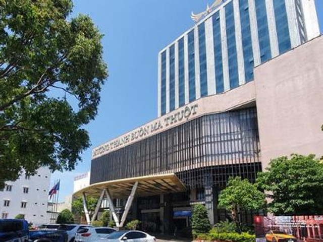 Giám đốc Sở Y tế Đắk Lắk nói về việc khách sạn ”mời” khách nghi mắc Covid-19 ra ngoài