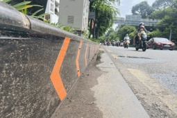 Tin tức trong ngày - Ảnh: Trước và sau khi cắt bỏ cả nghìn “bẫy” đinh vít trên đường phố TP.HCM