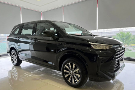 Ảnh thực tế Toyota Avanza Premio MT tại đại lý, giá 548 triệu đồng