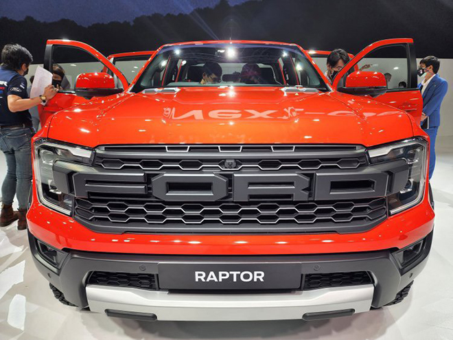 Đại lý Ford nhận cọc dòng xe Ranger Raptor thế hệ mới tại Việt Nam - 4