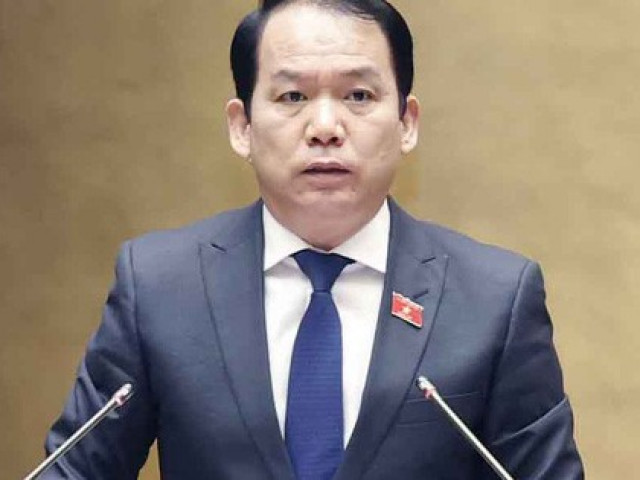 Tin tức trong ngày - Không được ngăn chặn, cản trở việc phổ biến, sử dụng Quốc kỳ, Quốc huy, Quốc ca