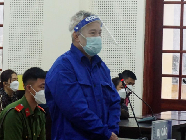 Pháp luật - Phạt tù chung thân "đại gia" bắn chết 2 người đến đòi sổ đỏ