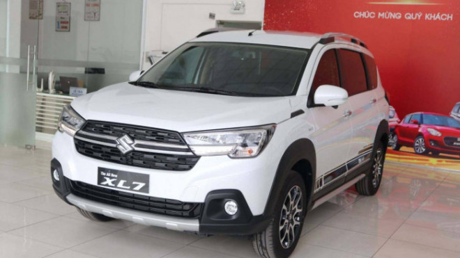 New Suzuki XL7 Sport Limited rolling price launched in Vietnam - 1