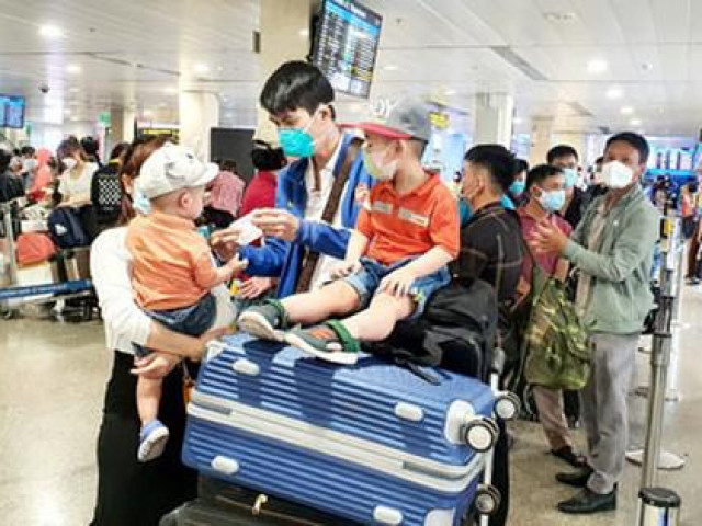 Thị trường - Tiêu dùng - Bỏ trần, giá vé máy bay sẽ tăng?