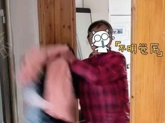 Bạn trẻ - Cuộc sống - Mẹ chồng nổi trận lôi đình vì con dâu trang điểm, hành động sau đó không thể chấp nhận