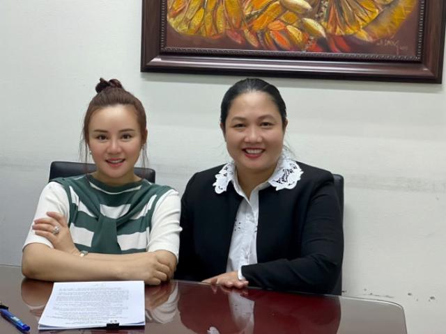 Tin tức trong ngày - Tin tức 24h qua: Ca sĩ Vy Oanh làm việc với công an về vụ tố cáo kênh YouTube Lang Thang Đường Phố