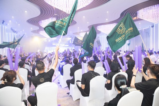 Hơn 500 “chiến binh” kinh doanh bùng nổ với chương trình kick-off phân khu Glorious