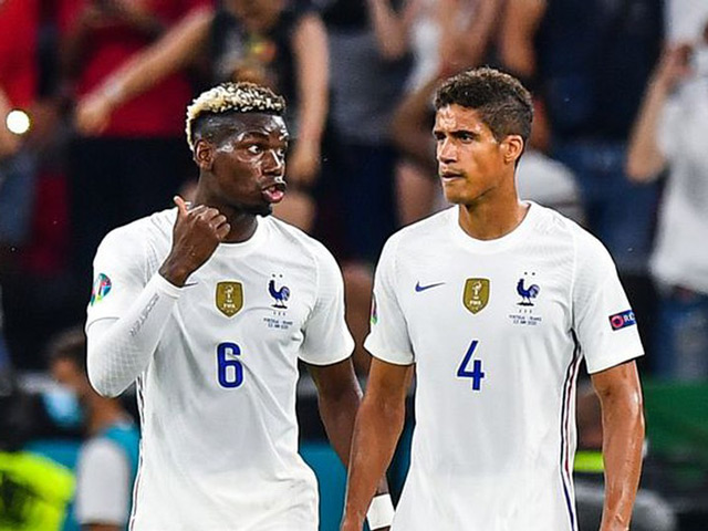 Bóng đá - MU vất vả đua Top 4 Ngoại hạng Anh: Lo sốt vó về cặp đôi Pogba - Varane