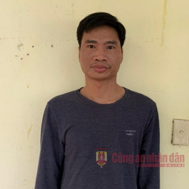 Đối tượng Phạm Văn Dũng tại cơ quan công an.